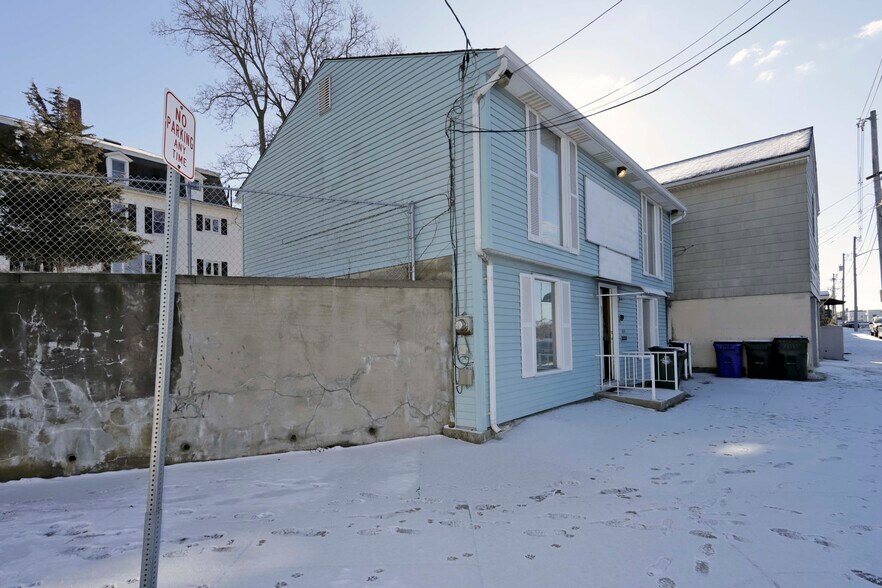 More Photos Of 161 Lindsey St, Fall River Office Residential For Sale