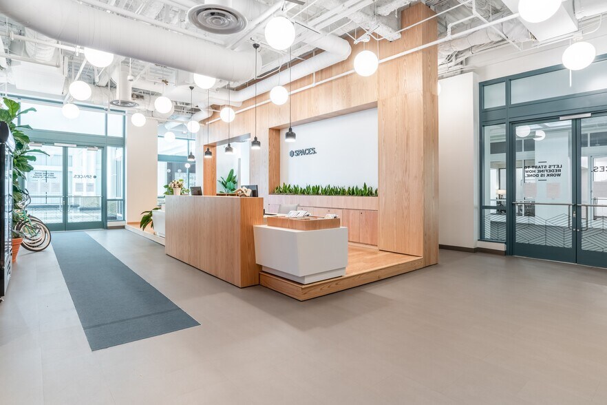 More Photos Of 2450 Colorado Ave, Santa Monica Coworking Space