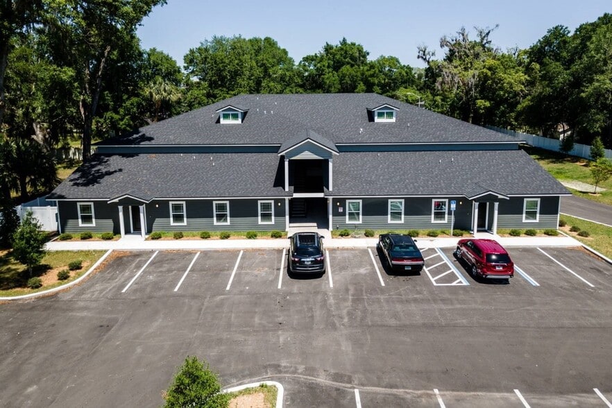 Primary Photo Of 806 Oak St, Green Cove Springs Apartments For Sale