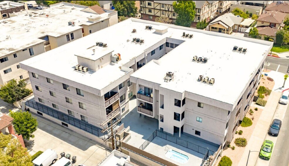 More Photos Of 201 N Belmont St, Glendale Apartments For Sale