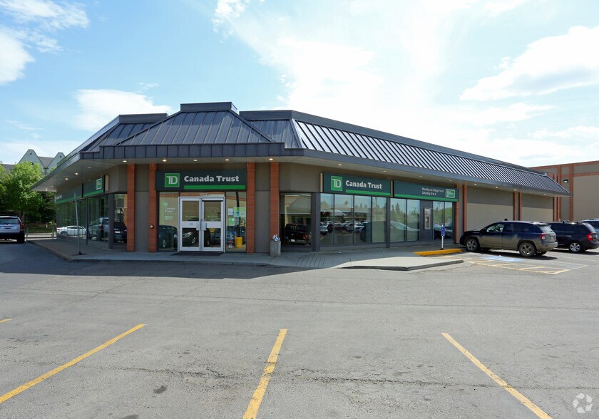 Primary Photo Of 14941 Stony Plain Rd NW, Edmonton Bank For Lease