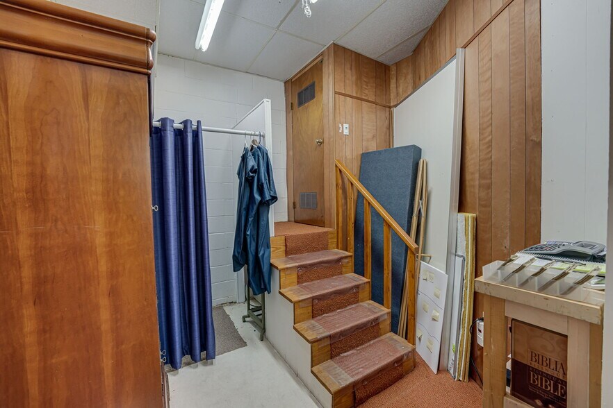 More Photos Of 1600 N Main St, Culpeper Lodge Meeting Hall For Sale