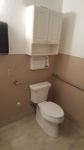 More Photos Of 958 San Leandro Ave, Mountain View Research And Development For Lease