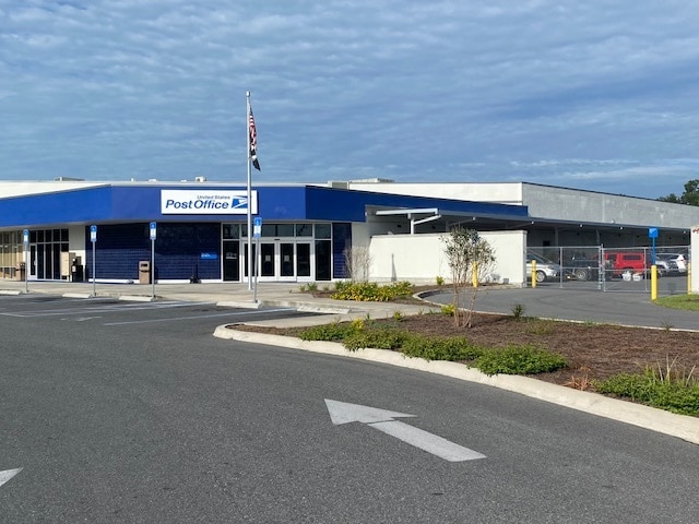 More Photos Of 1415 Ohio St, Live Oak General Retail For Lease