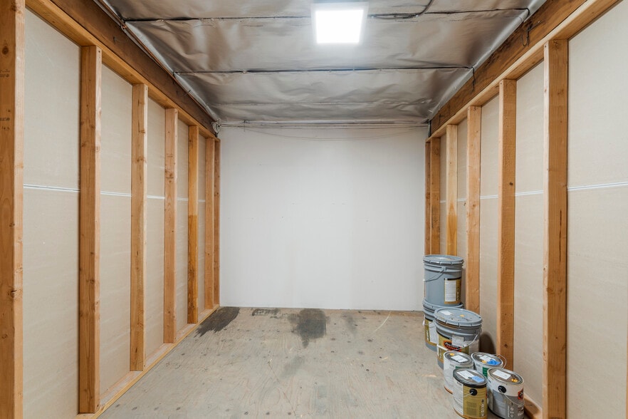 More Photos Of 2505 Amaral Ct, Hayward Warehouse For Sale