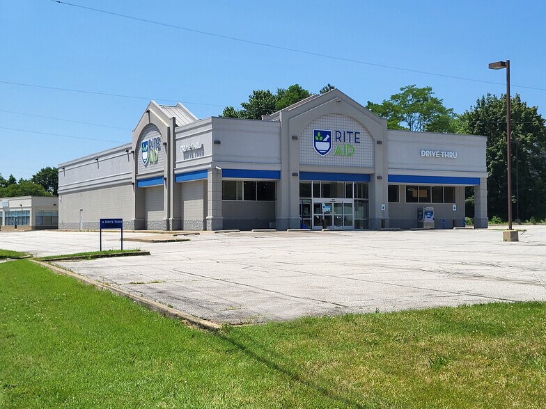 Primary Photo Of 5430 Peach St, Erie Drugstore For Sale