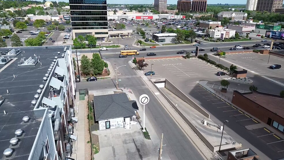More Photos Of 399 S Harrison St, Denver Freestanding For Sale