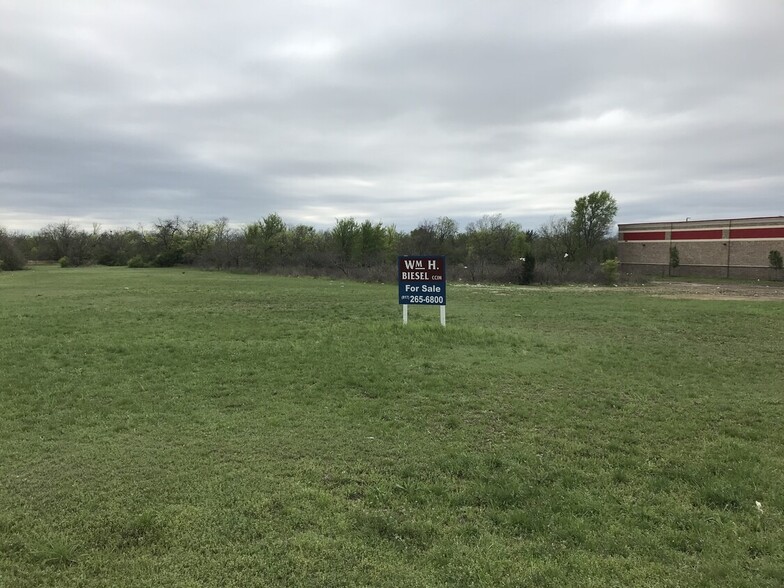 Primary Photo Of 4000 Campus Dr, Fort Worth Land For Sale