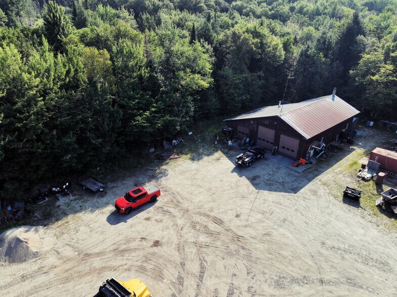 More Photos Of 1157 E Brighton Rd, Brighton Warehouse For Sale