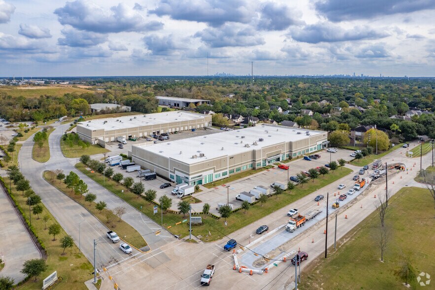 More Photos Of 8781 West Rd, Houston Unknown For Lease