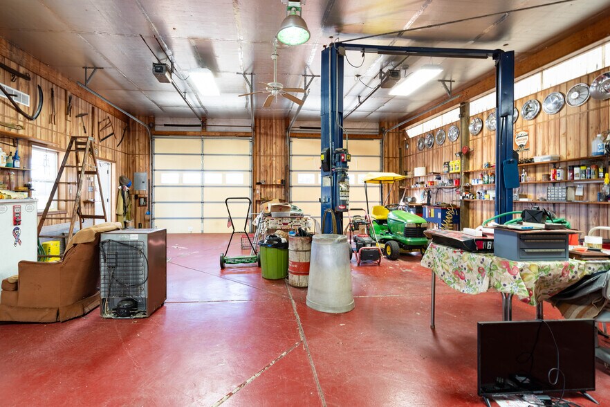 More Photos Of 19 Middle Rd, Hammonton Specialty For Sale