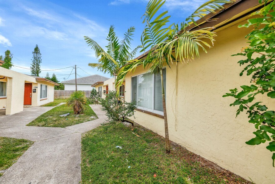 More Photos Of 2750 NW 58th Ter, Fort Lauderdale Specialty For Sale