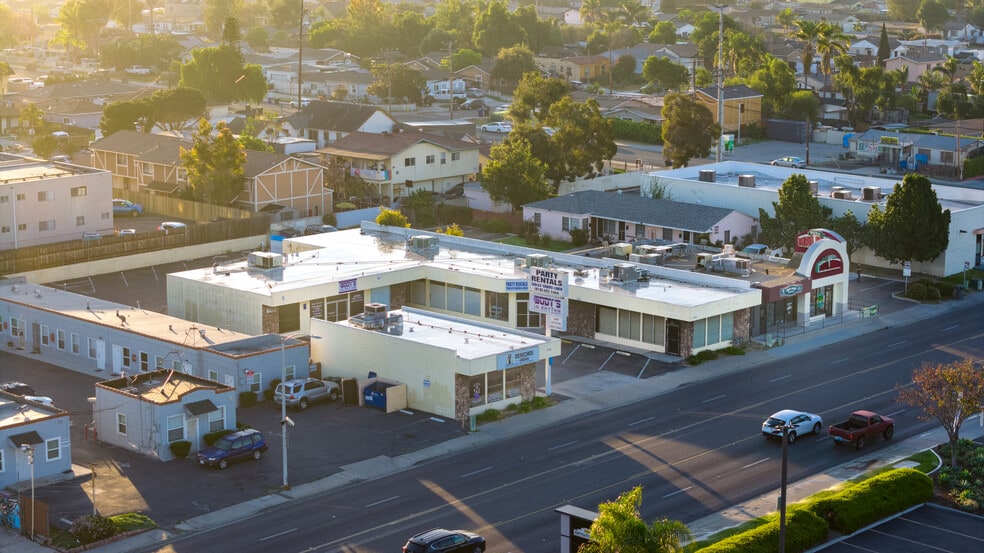 More Photos Of 1085-1093 Third Ave, Chula Vista Freestanding For Sale