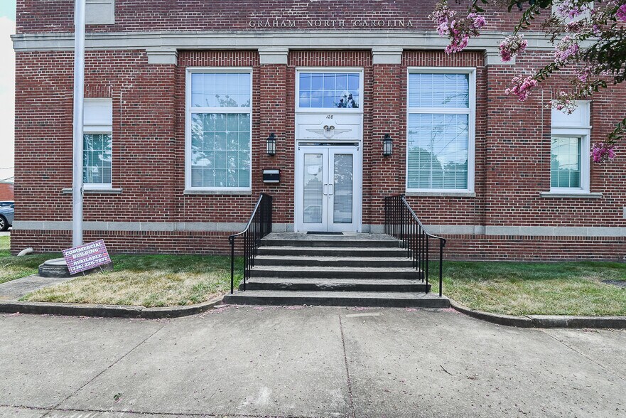 More Photos Of 128 W Harden St, Graham Freestanding For Sale