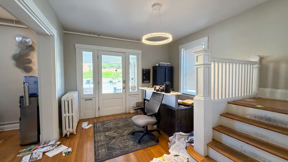 More Photos Of 2100 Auburn Ave, Cincinnati Office For Sale