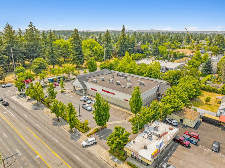 More Photos Of 4325 SE 82nd Ave, Portland Drugstore For Sale