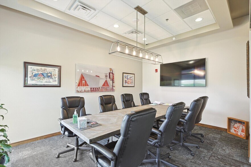 More Photos Of 165 E State Highway 121, Coppell Medical For Sale