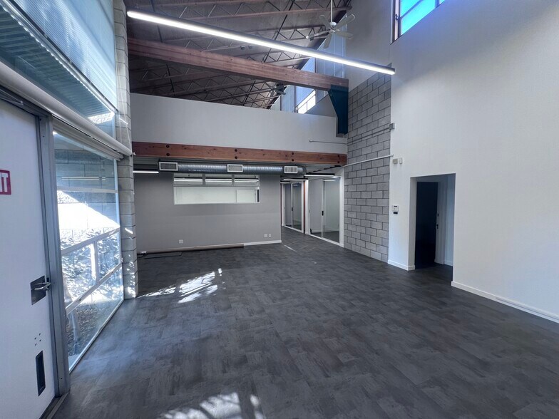 More Photos Of 1144 65th St, Emeryville Office For Lease
