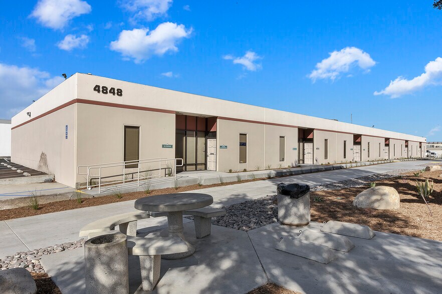 Primary Photo Of 4848 Ronson Ct, San Diego Warehouse For Lease