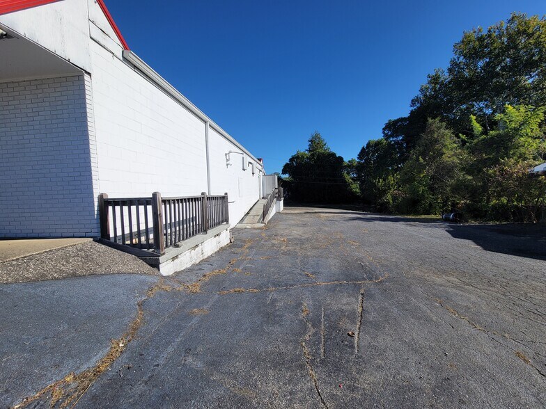 More Photos Of 1606 Argillite Rd, Flatwoods Restaurant For Sale