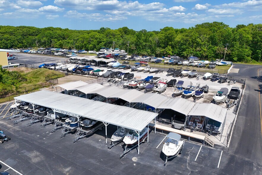 More Photos Of 4370 Carraway Pl, Sanford Marina For Sale