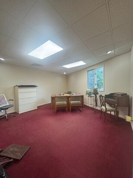 More Photos Of 1500 Zion Rd, Northfield Medical For Sale