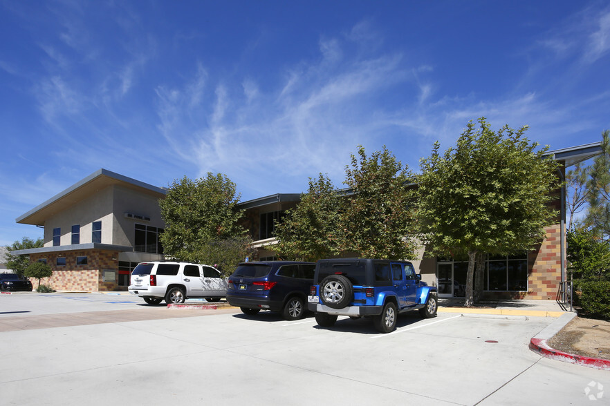 Primary Photo Of 31205-31217 Pauba Rd, Temecula Medical For Lease