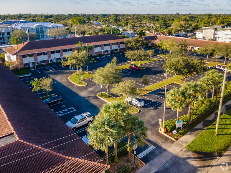 More Photos Of 4100 S Hospital Dr, Plantation Medical For Lease