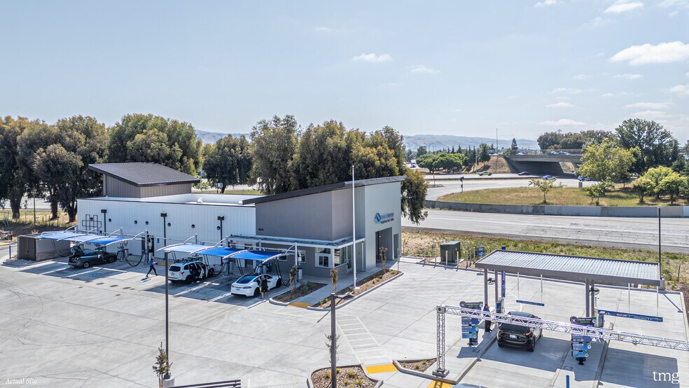More Photos Of 484 9th St, Gilroy Carwash For Sale