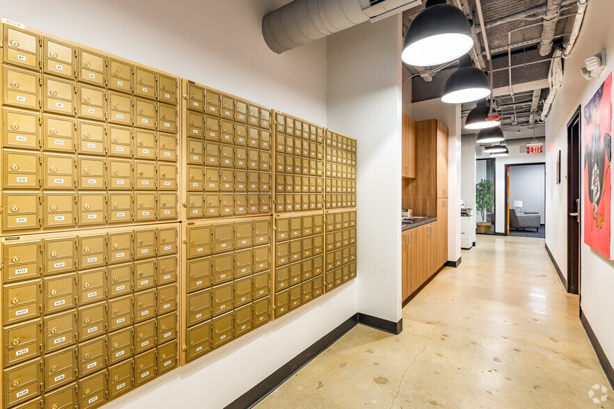 More Photos Of 100 E Pine St, Orlando Coworking Space