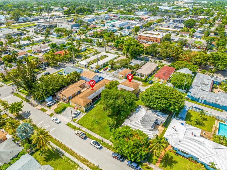 More Photos Of 1943-1947 Buchanan St, Hollywood Apartments For Sale