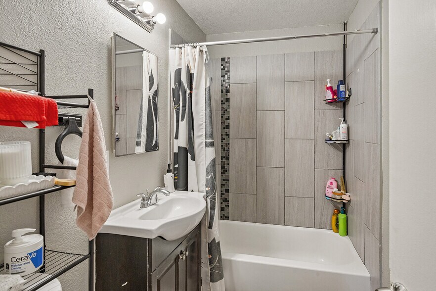 More Photos Of 5464 St Mark Ave, Newark Apartments For Sale