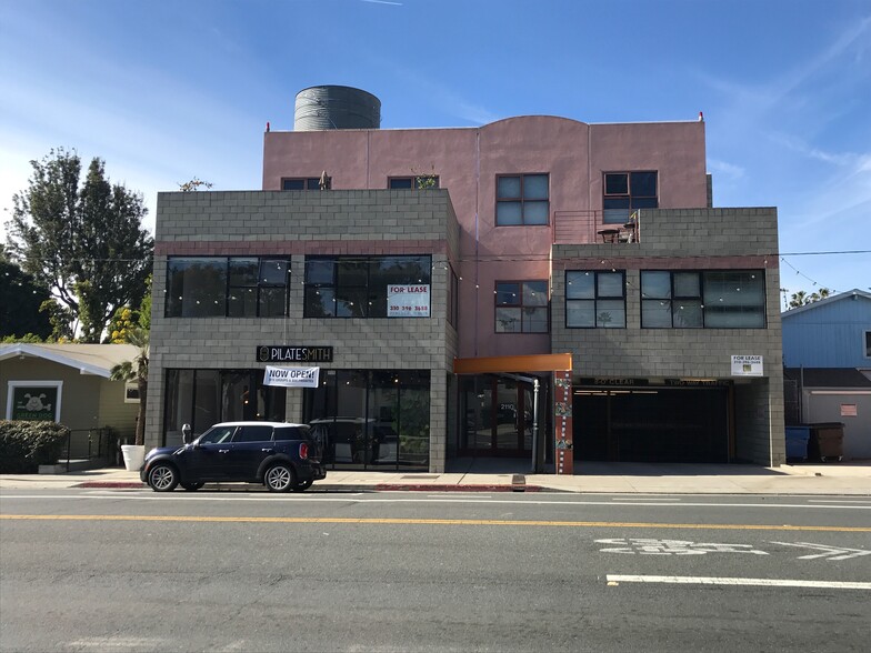 Primary Photo Of 2110 Main St, Santa Monica Office Residential For Lease