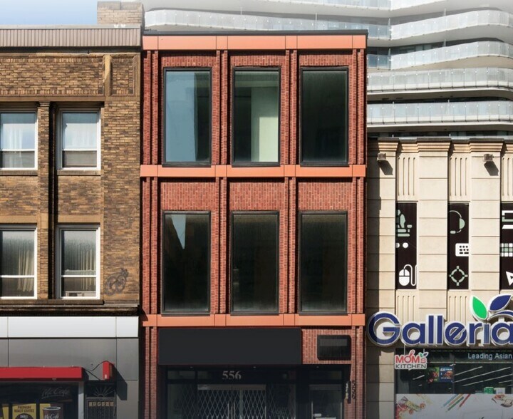 Primary Photo Of 556 Yonge St, Toronto Freestanding For Lease