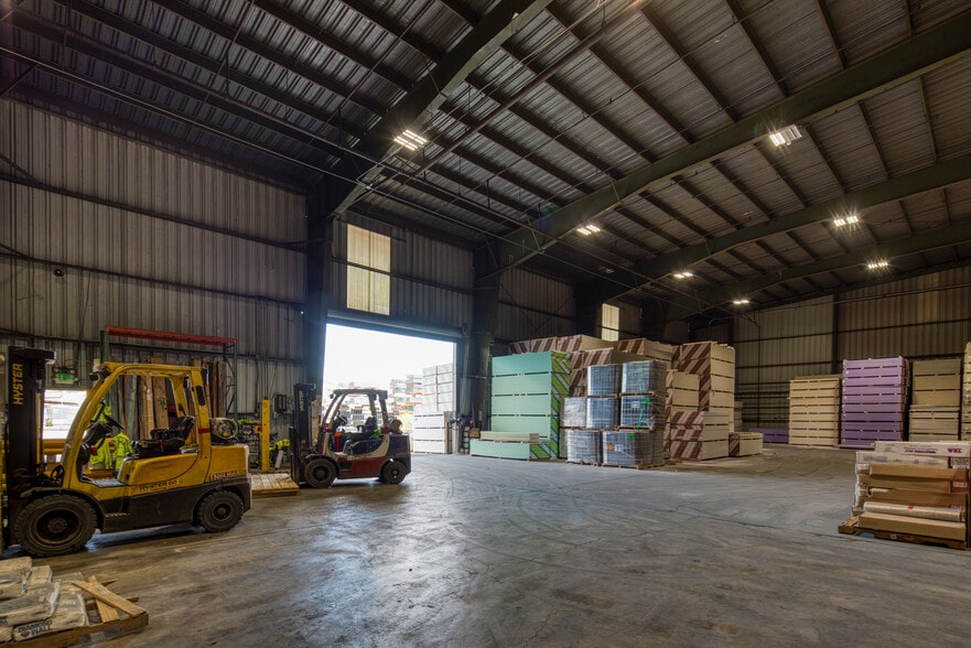 More Photos Of 3600 3rd St, San Francisco Warehouse For Lease