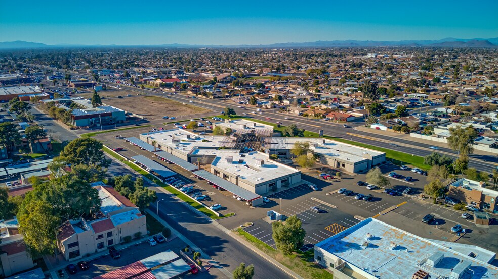 More Photos Of 3201 W Peoria Ave, Phoenix Medical For Lease