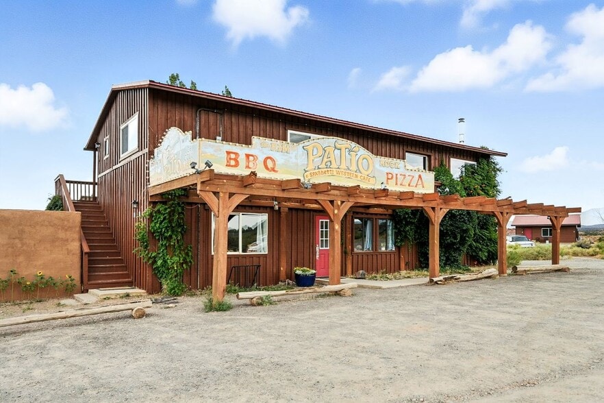 More Photos Of 2523 UT-24, Torrey Hotel For Sale