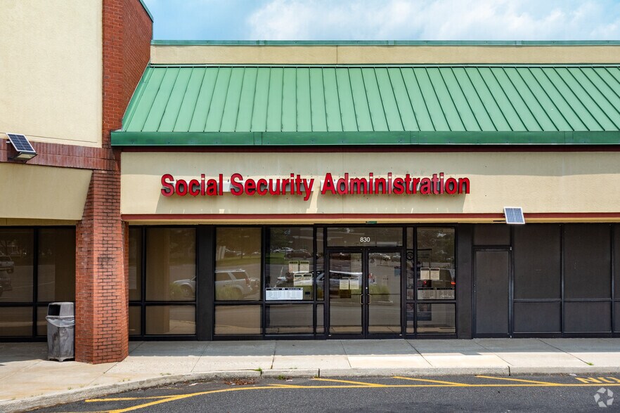 More Photos Of 800-1060 Delsea Dr N, Glassboro Unknown For Lease