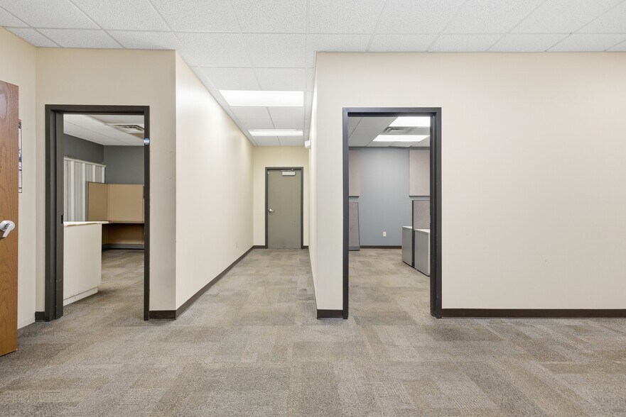 More Photos Of 13919 N Harvey Ave, Edmond Warehouse For Sale