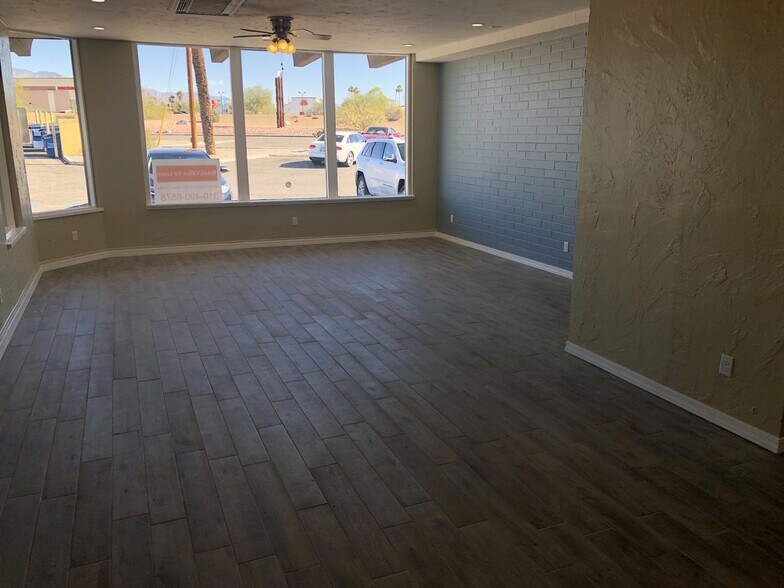 344 London Bridge Rd, Lake Havasu City, AZ 86403 Retail For Lease