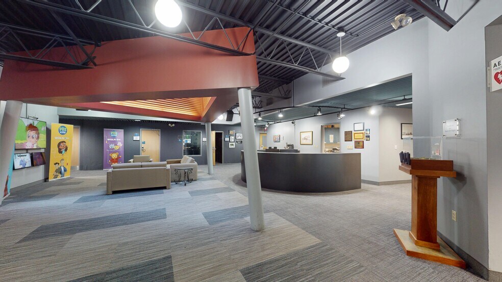 More Photos Of 8425 Peach St, Erie Radio TVTransmission Facilities For Sale