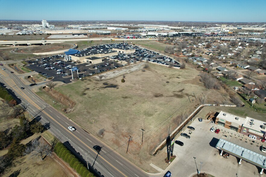 More Photos Of 1121 E Memorial Rd, Oklahoma City Land For Sale