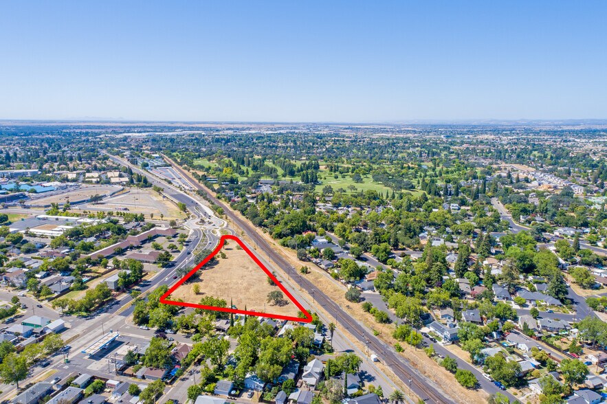 More Photos Of 845 Lincoln St, Roseville Land For Sale