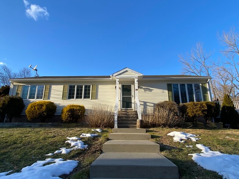 More Photos Of , Derby Unknown For Sale