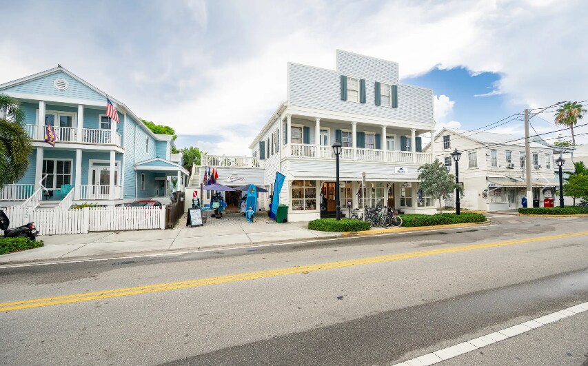 More Photos Of 718-720 Caroline St, Key West Storefront Retail Residential For Sale
