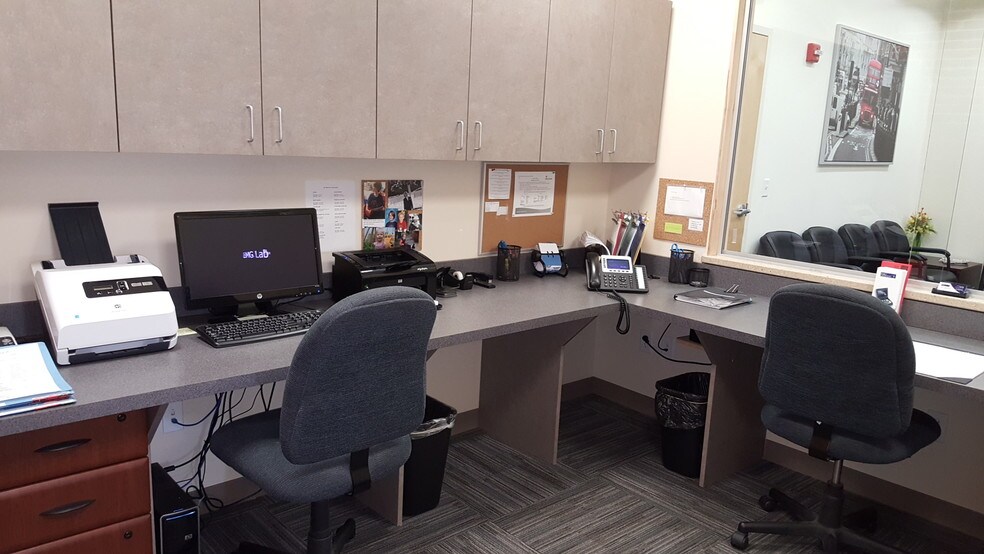 More Photos Of 25 Marston St, Lawrence Medical For Lease