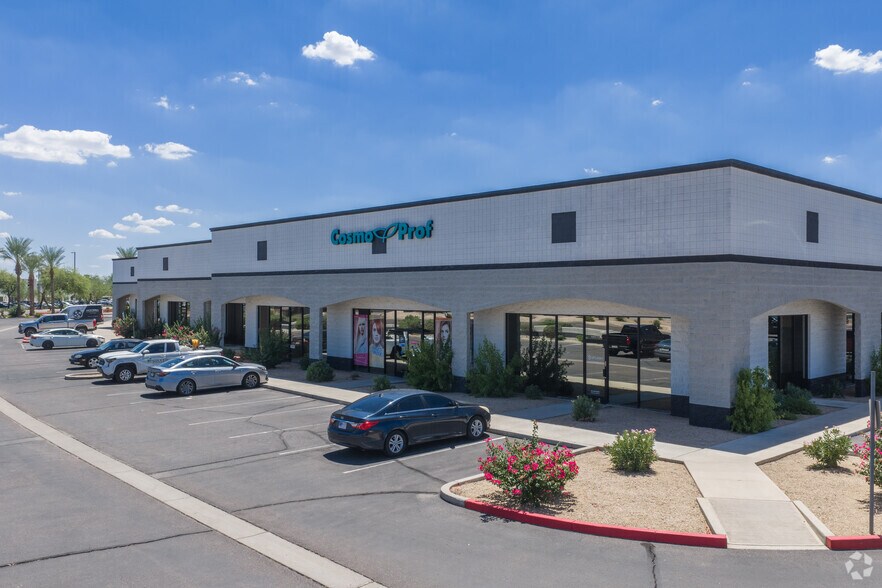 More Photos Of 7143 E Southern Ave, Mesa Showroom For Lease