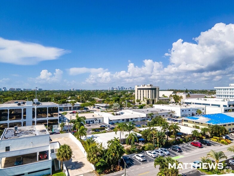 More Photos Of 2648 NE 32nd St, Fort Lauderdale Hotel For Sale