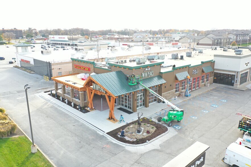 More Photos Of 1500-1550 Indianapolis Blvd, Schererville Unknown For Lease