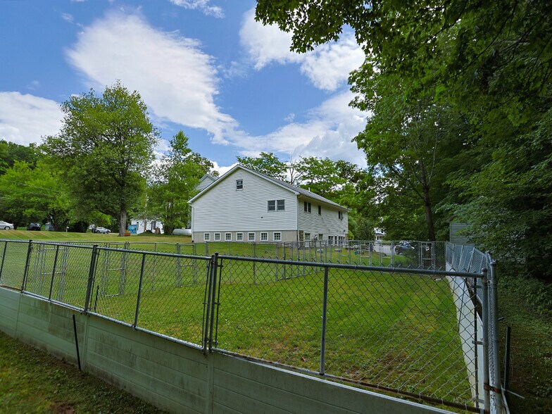More Photos Of 3197 NY-28, Shokan Healthcare For Sale